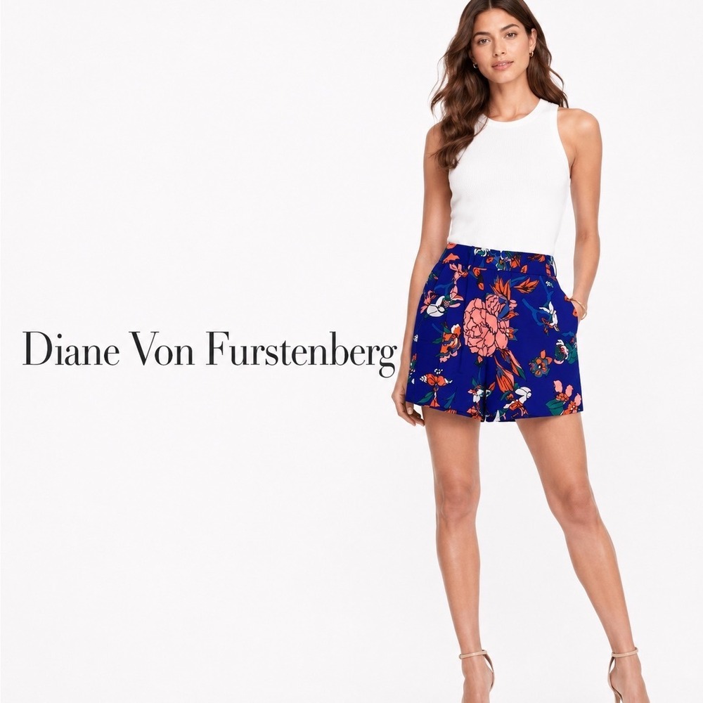 Diane Von Furstenberg Floral Print Shorts Blue Pink High Rise Resort Vacation